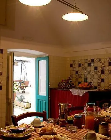 Corte Fidele Bed & Breakfast